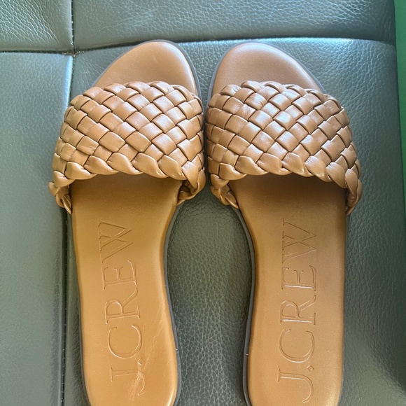 J Crew - Picture 1 of 3